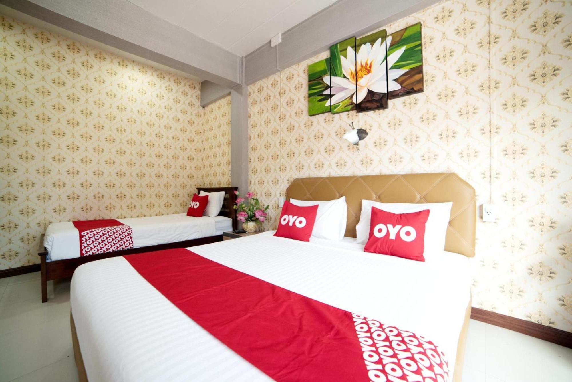Oyo 465 Krung Kao Traveller Lodge Αγιουτάγια Εξωτερικό φωτογραφία